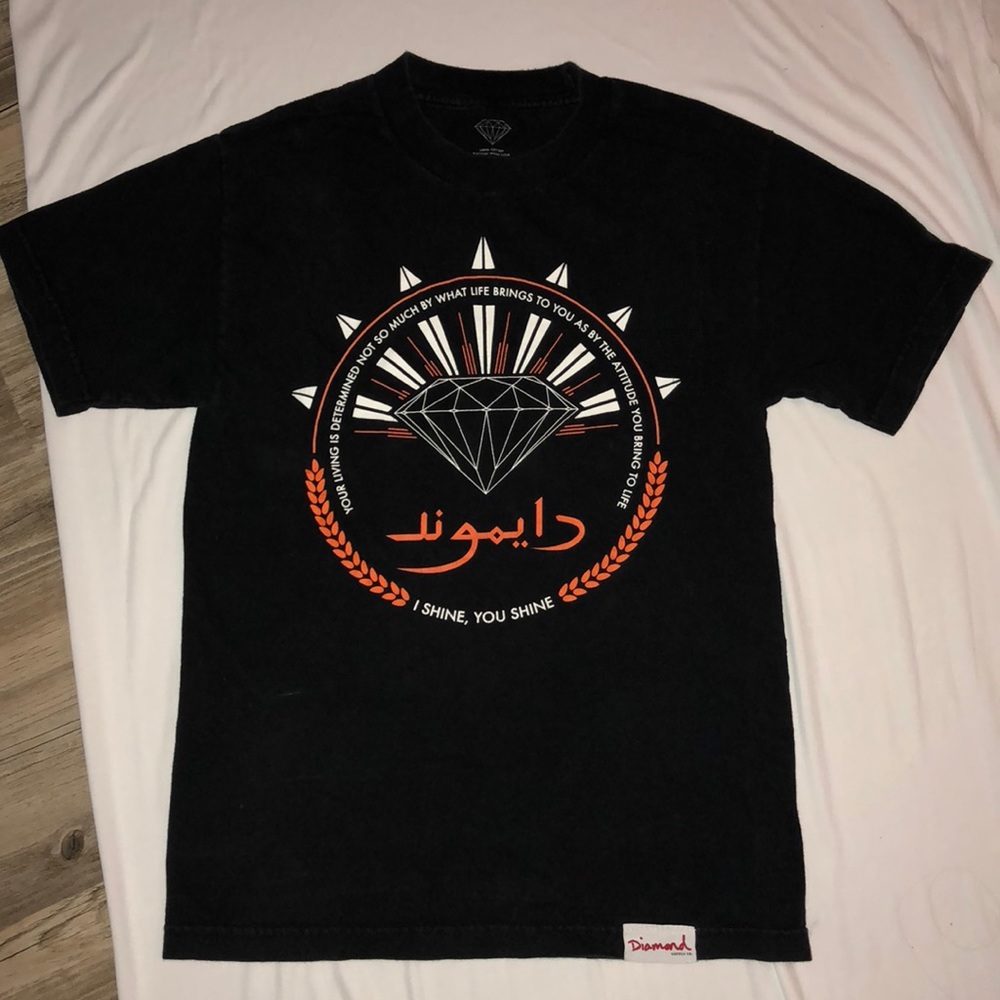 Black short sleeve